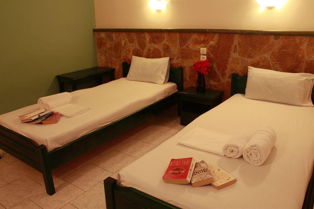 Vanessa Hotel Kalamákion Extérieur photo