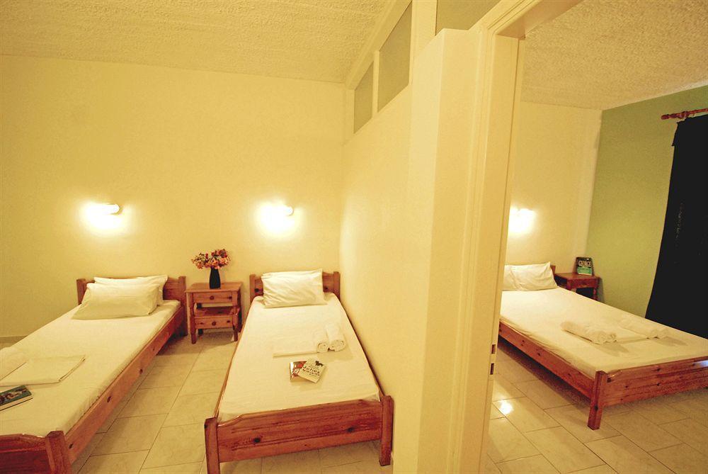 Vanessa Hotel Kalamákion Extérieur photo