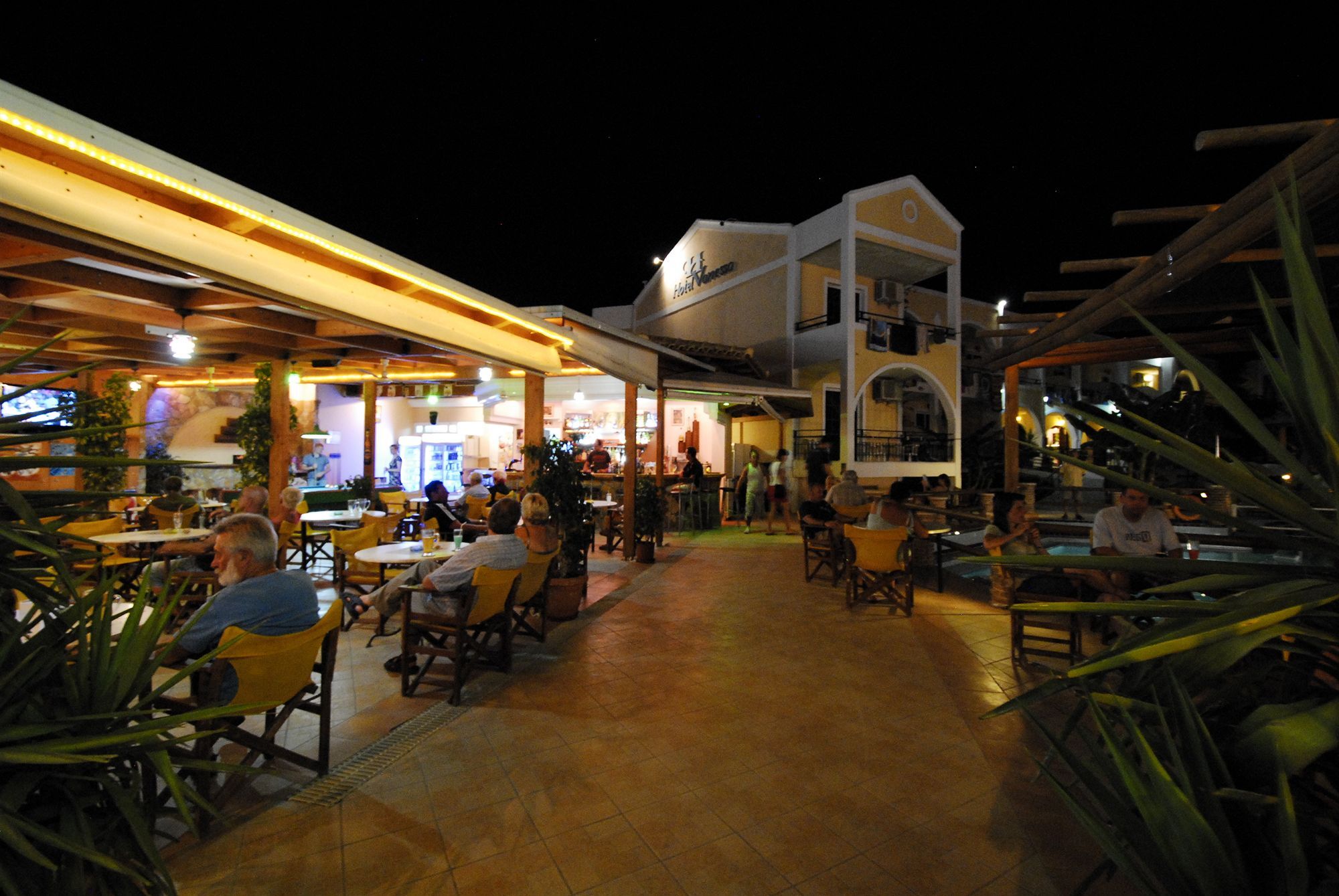 Vanessa Hotel Kalamákion Extérieur photo